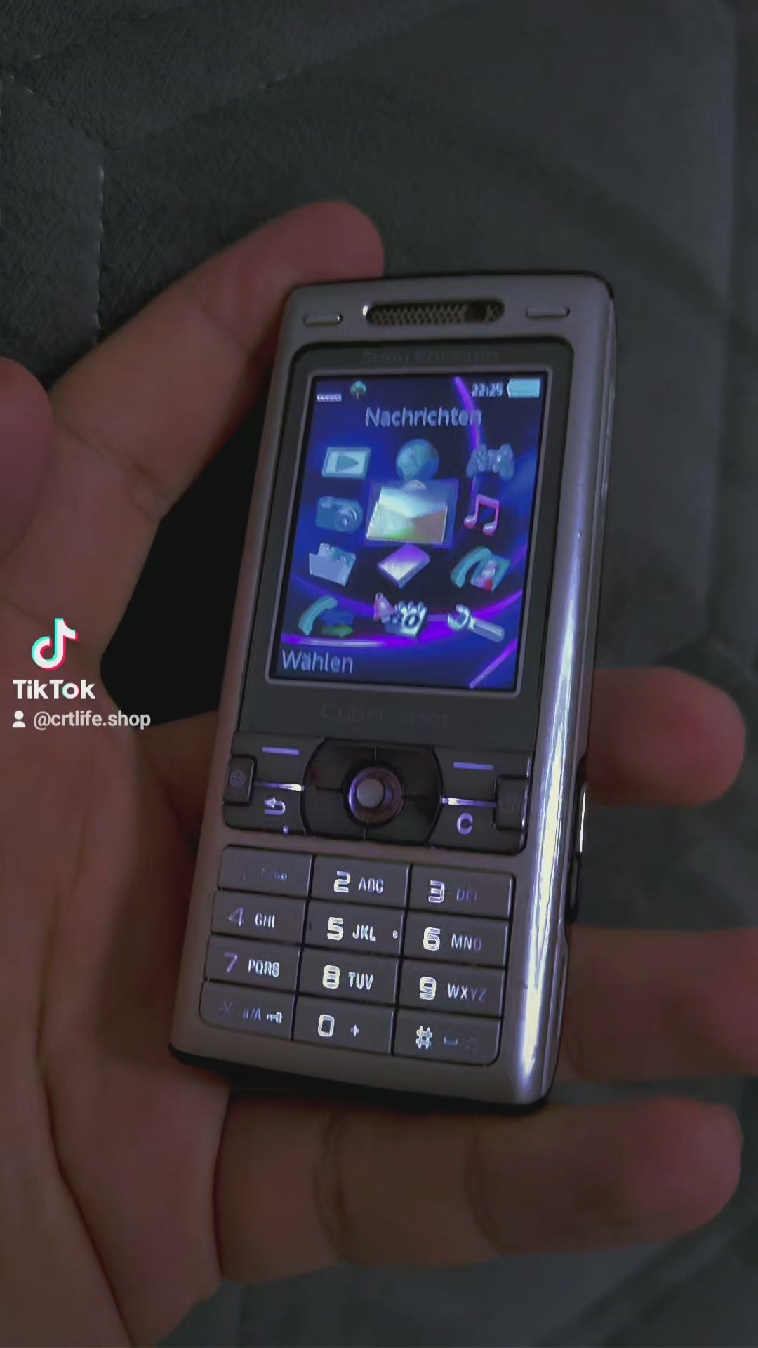 THE CYBER-SHOT LEGEND: Sony Ericsson K800i – Liquid Silver