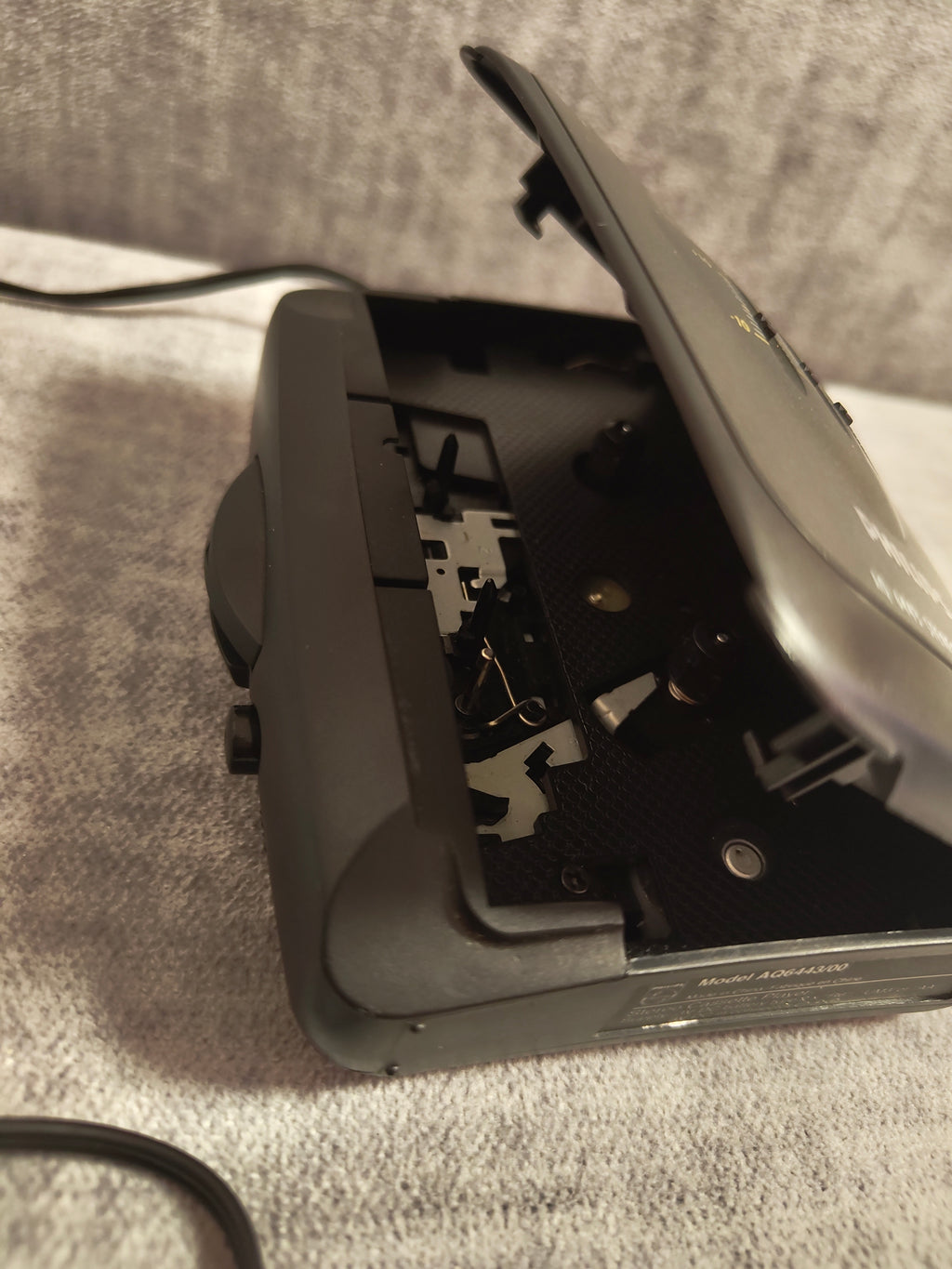 Philips AQ 6443 Stereo Cassette Player 📼