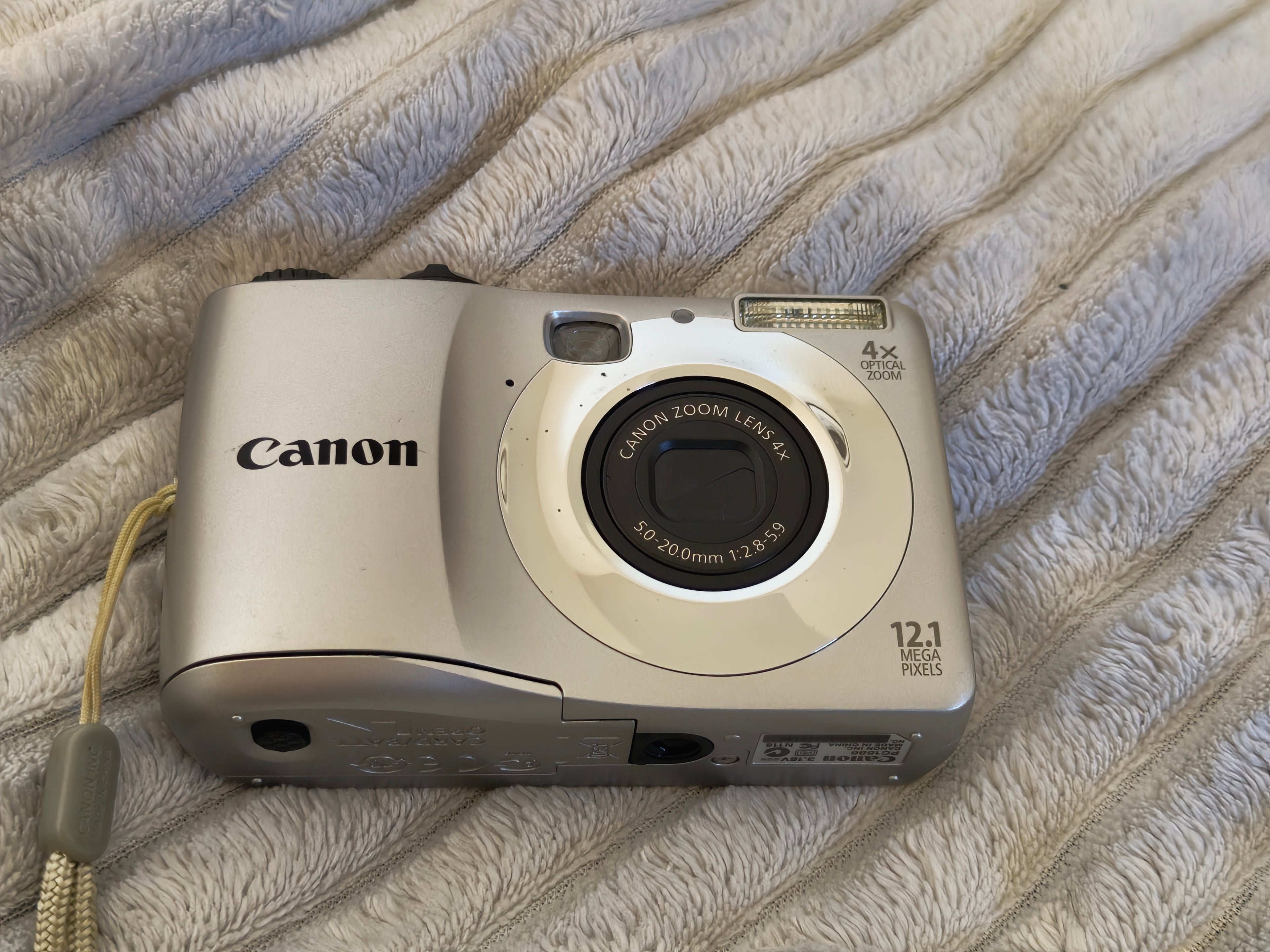 Canon Powershot A1200